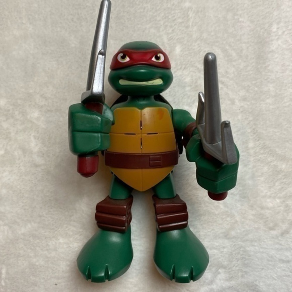 Teenage Mutant Ninja Turtles TMNT Raphael 2014 Viacom Playmates 6”